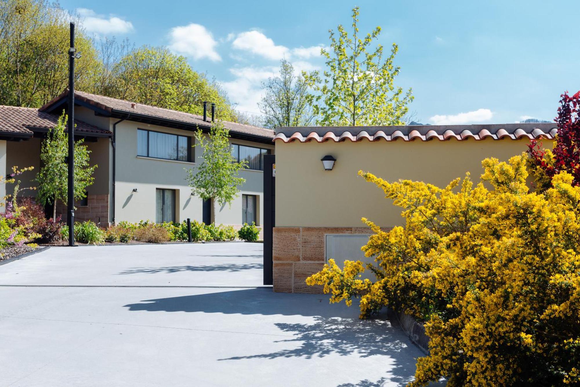 Complejo Turistico Les Cotolles Apartment Cangas de Onis Ngoại thất bức ảnh