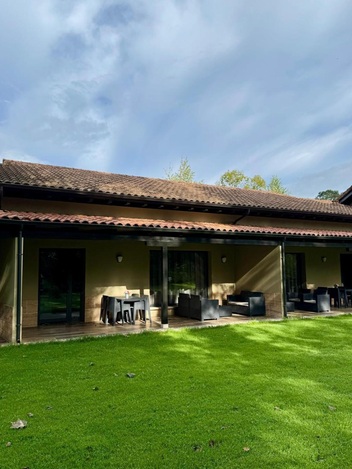 Complejo Turistico Les Cotolles Apartment Cangas de Onis Ngoại thất bức ảnh